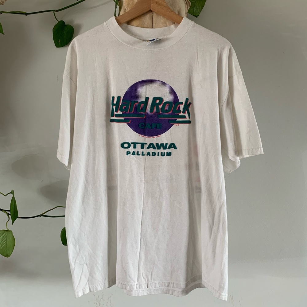 Vintage Hard Rock Cafe Ottawa Palladium Tee - Picture 1 of 5